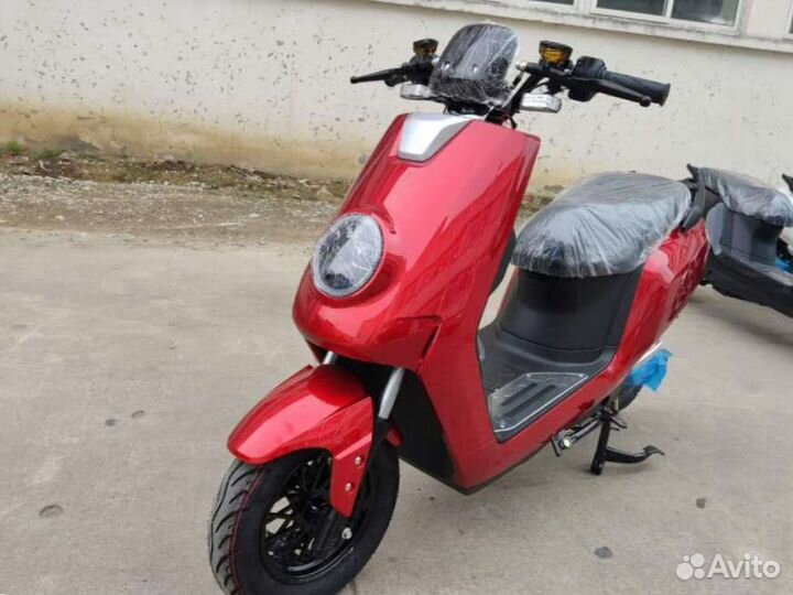 Скутер GreenCamel Infinity, 72V 1500W R10