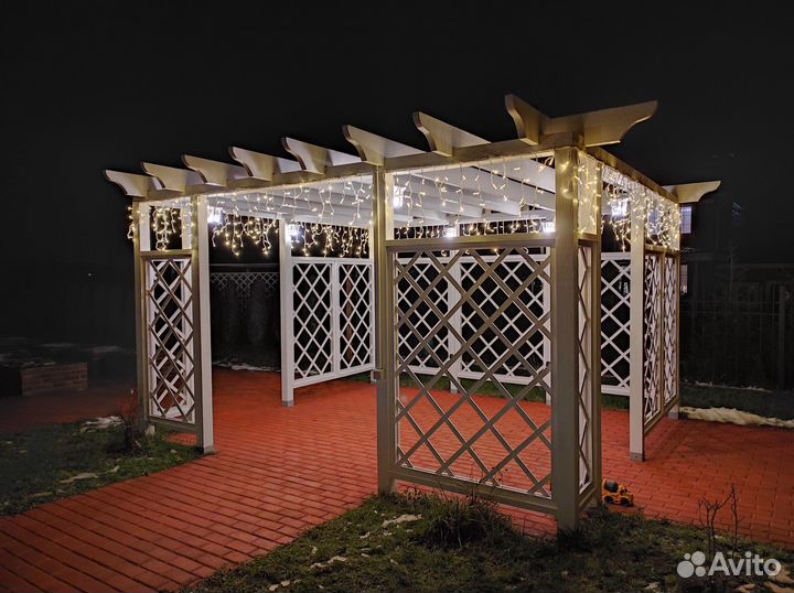 Уличное освещение гирляндами