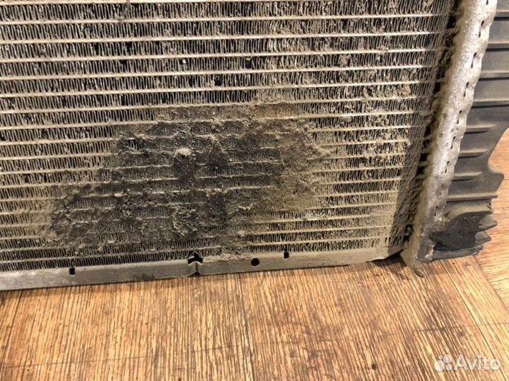 Радиатор основной для Iveco Stralis F3AEE681D 2008