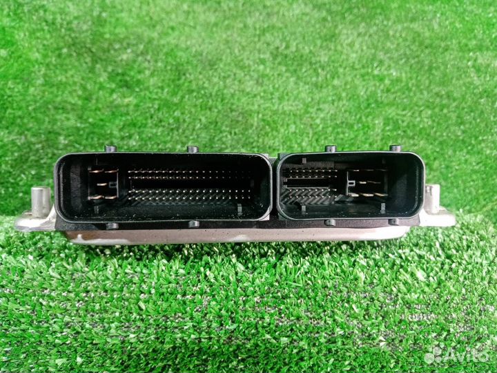Блок управления двигателем Audi A6 4F C6 BAT (4.2)