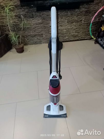 Моющий пылесос bissell
