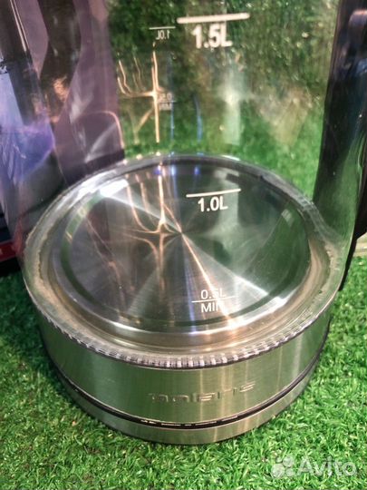 Чайник Polaris