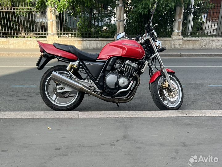 Honda CB400 SF