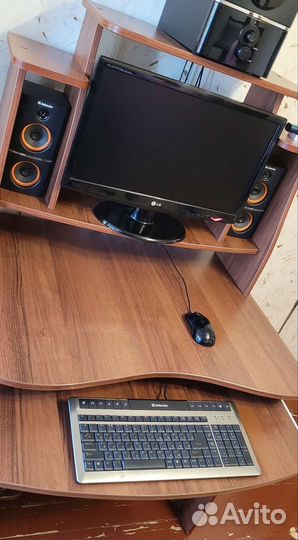 Компьютерный стол бу