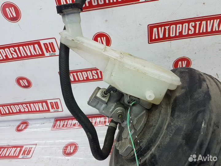 Главный тормозной цилиндр Nissan Juke YF15 HR15DE