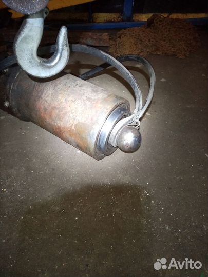 Цилиндр подъема кузова