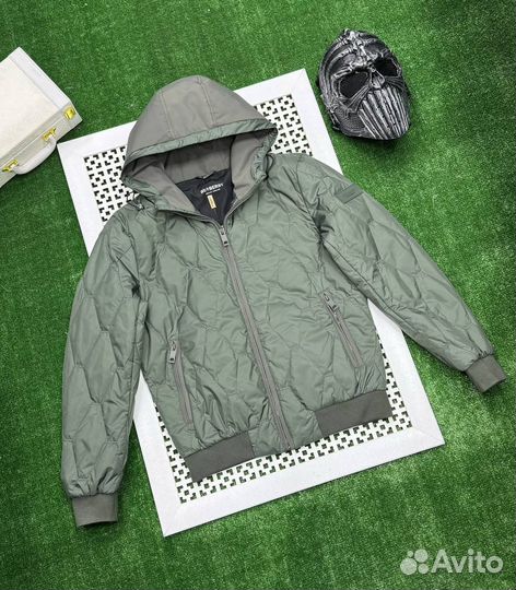 Ветровка Burberry