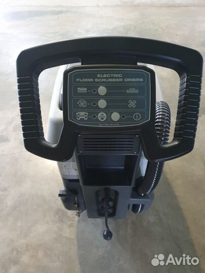 Поломоечная машина lavor