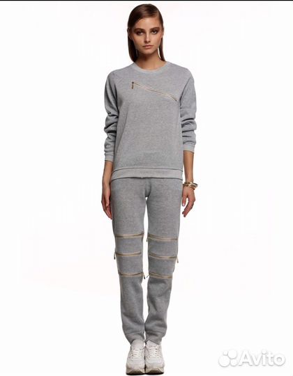 Спортивный костюм