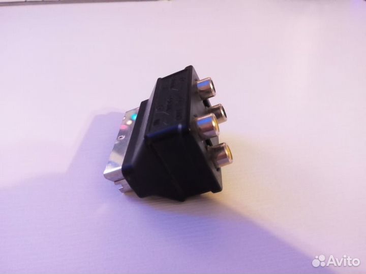 Переходник/адаптер S-Video / 4 x RCA