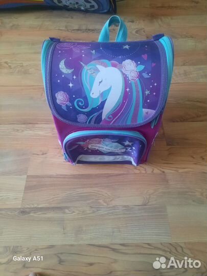 Портфель школьный для девочки