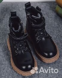 Ботинки новые для девочки 23 размера