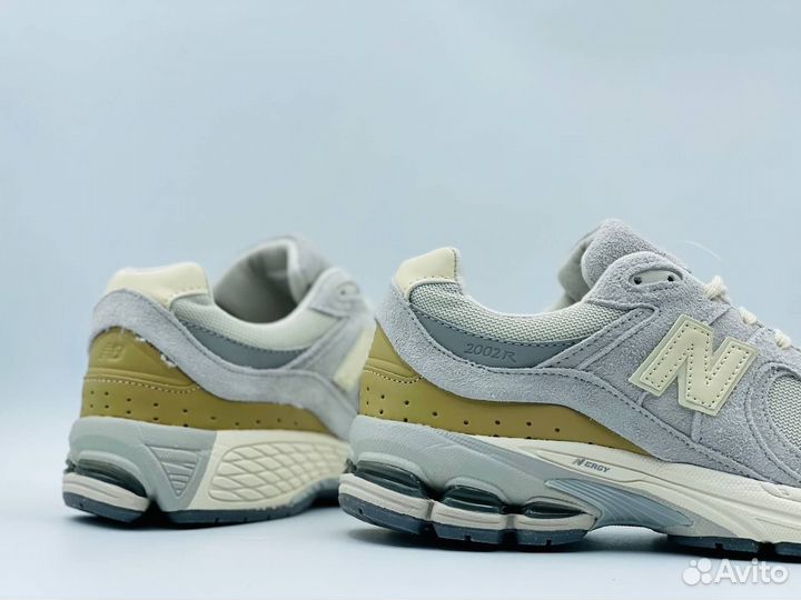 Кроссовки New Balance 2002 Серые