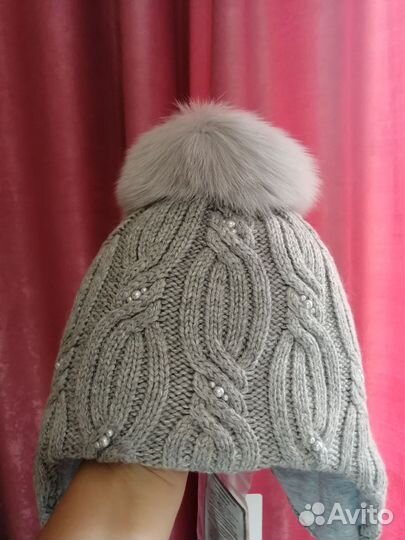 Шапка зимняя для девочки Chobi