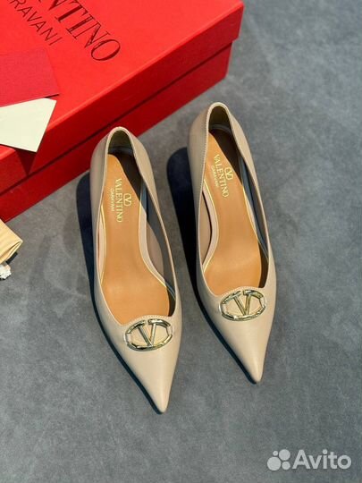 Туфли женские valentino
