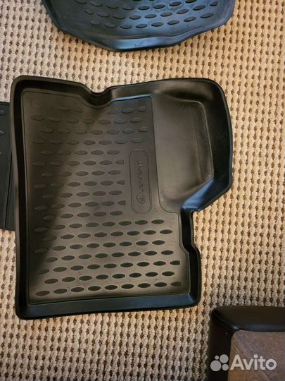 Коврики для Reanault Kaptur