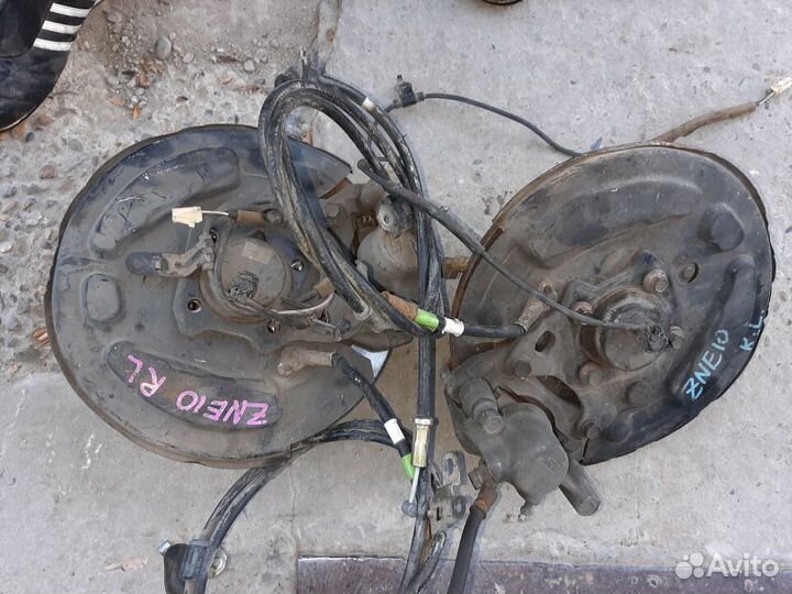 Ступица задняя левая диск тойота виш