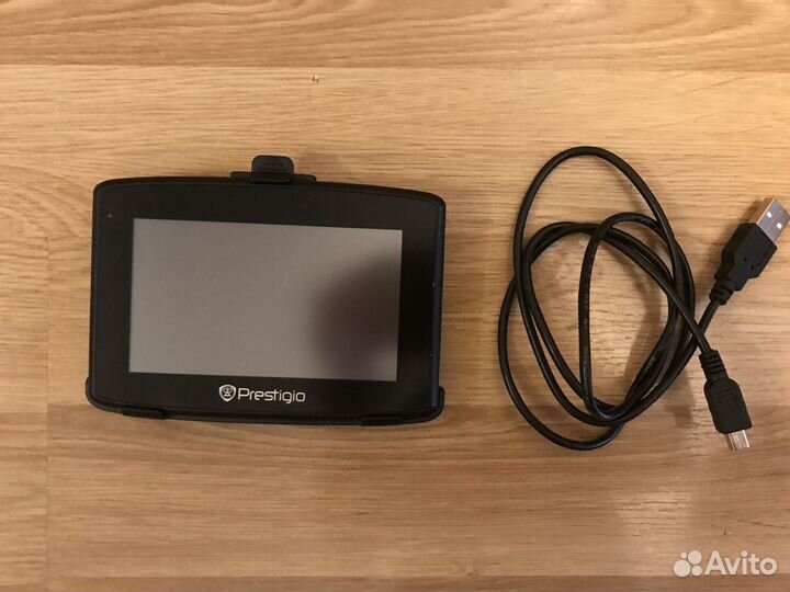 Навигатор Prestigio Geovision 4130