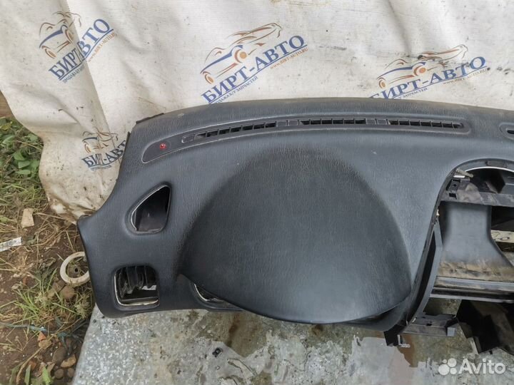 Торпедо Mitsubishi Carisma I рестайлинг (1999—2004