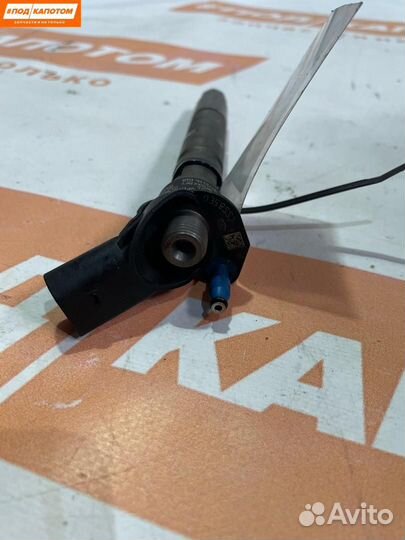 Форсунка топливная Kia Sportage 3 2013 33800-2F000