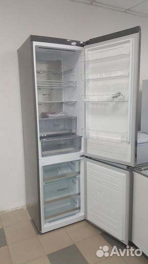 Холодильник Lg новый 2 м