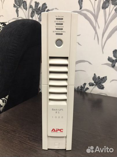 Ибп APS Back - UPS RS 1000