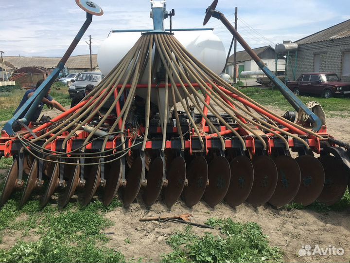 Сеялка Апшеронский машиностроительный завод Р-4,2 Еруслан, 2019