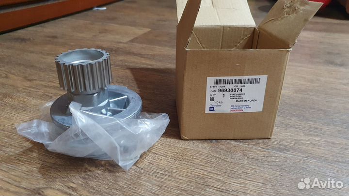 Помпа chevrolet lacetti