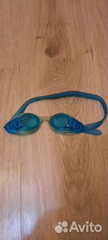 Очки для подводного плавания