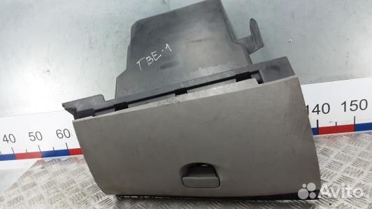 Бардачок (вещевой ящик) renault megane 3 (TBE01IV0