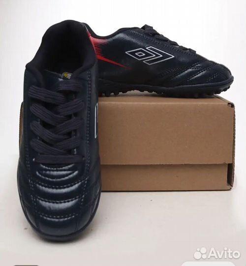 Детские футбольные бутсы 31 размер