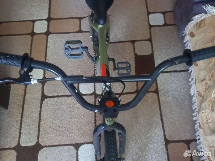 Трюковой велосипед bmx