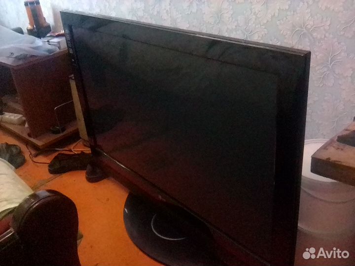 Телевизор LG 42PC5 RV hd 720p Plazma