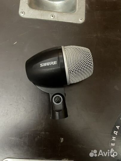 Студийный микрофон shure PG52