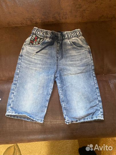 Продам одежду на мальчика комплектом (128,134)