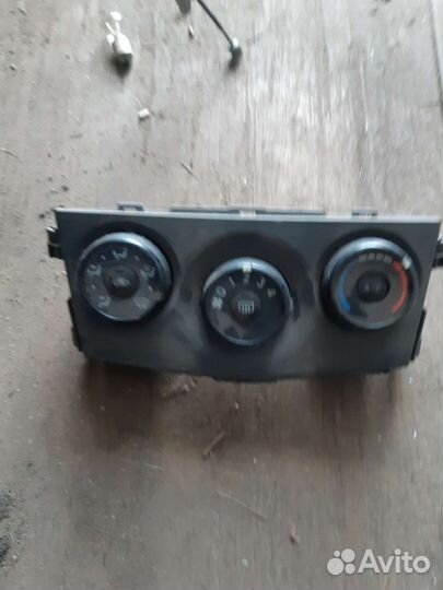 Toyota Corolla E150 блок управления отопителем