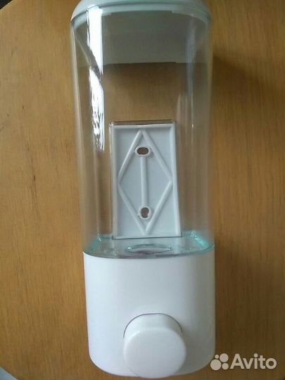 Дозатор для жидкого мыла