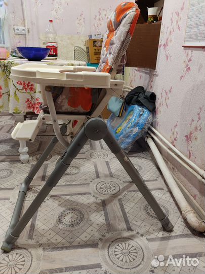 Стульчик для кормления