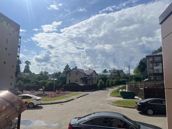 2-к. квартира, 57,1 м², 1/5 эт.