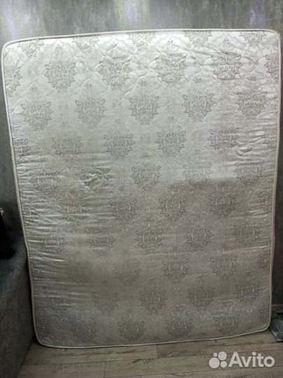 Матрас 160х200 бу