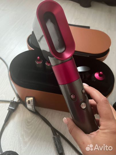 Продается стайлинг Dyson