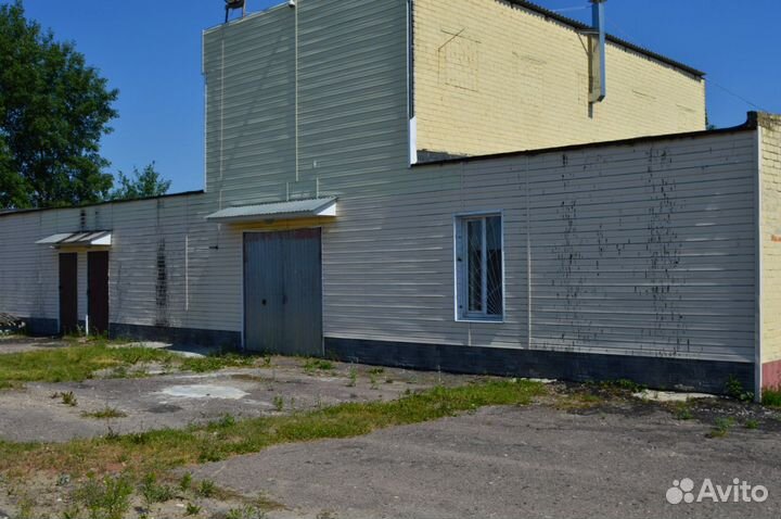 Здание с молочным оборудованием