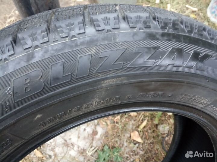 Bridgestone Blizzak Revo GZ 185/65 R15