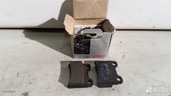 Колодки тормозные задние дисковые км-т Ford Escor