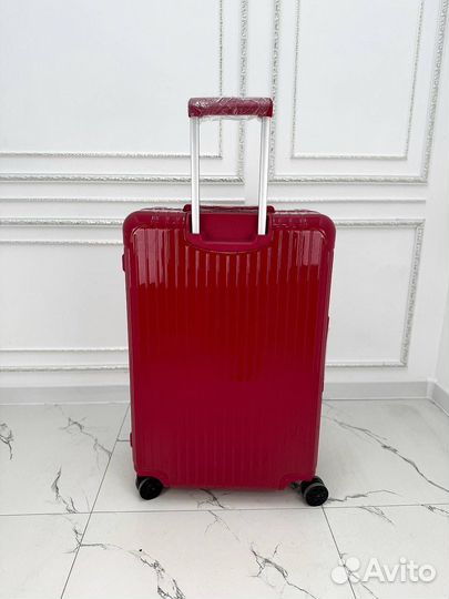 Чемодан Rimowa Essential