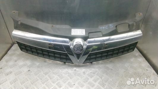 Решетка радиатора opel astra H (TML05QF01)