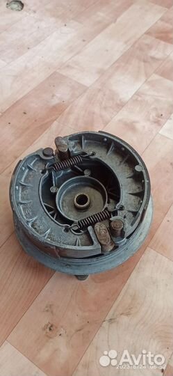 Ява.Передний тормозной барабан для мотоцикла