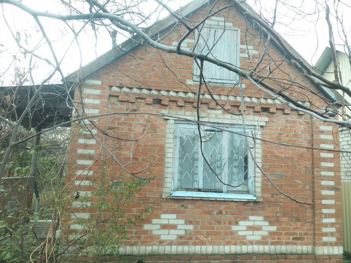 Дача 20 м² на участке 5 сот.