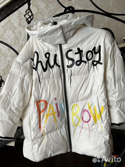 Пуховик женский 52-54 можно на 56Новый,на пуху