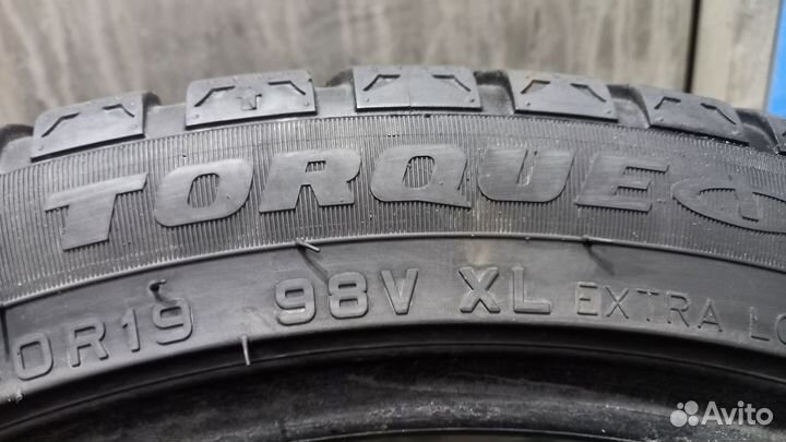 Torque TQ022 245/40 R19